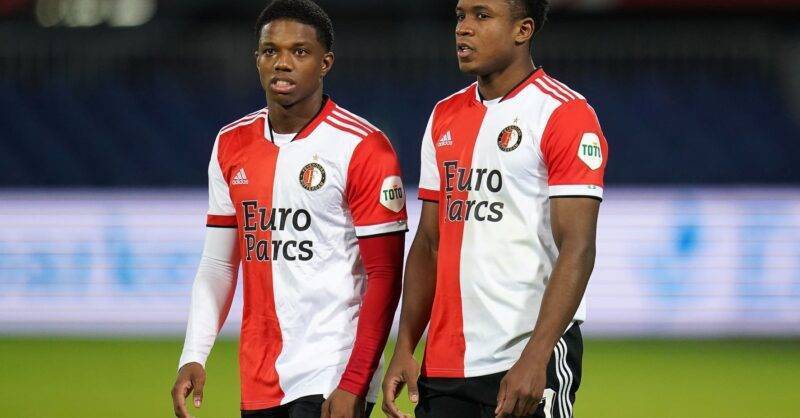 或类似故事 或类似故事