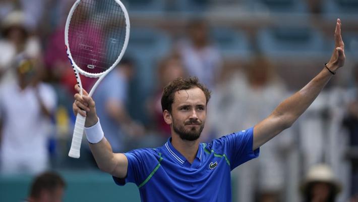 上的顶尖球 上的顶尖球