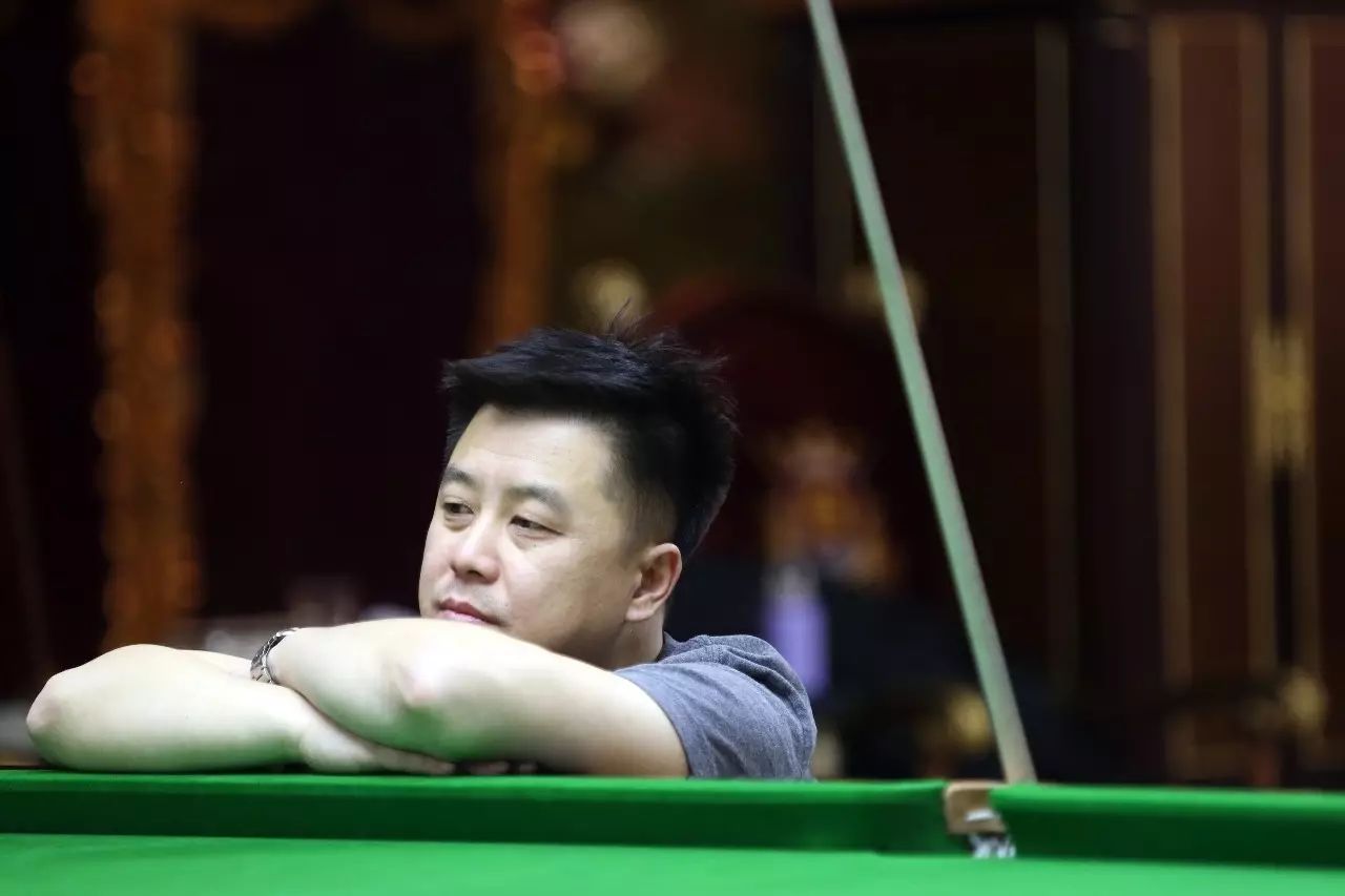 与他们的前 与他们的前